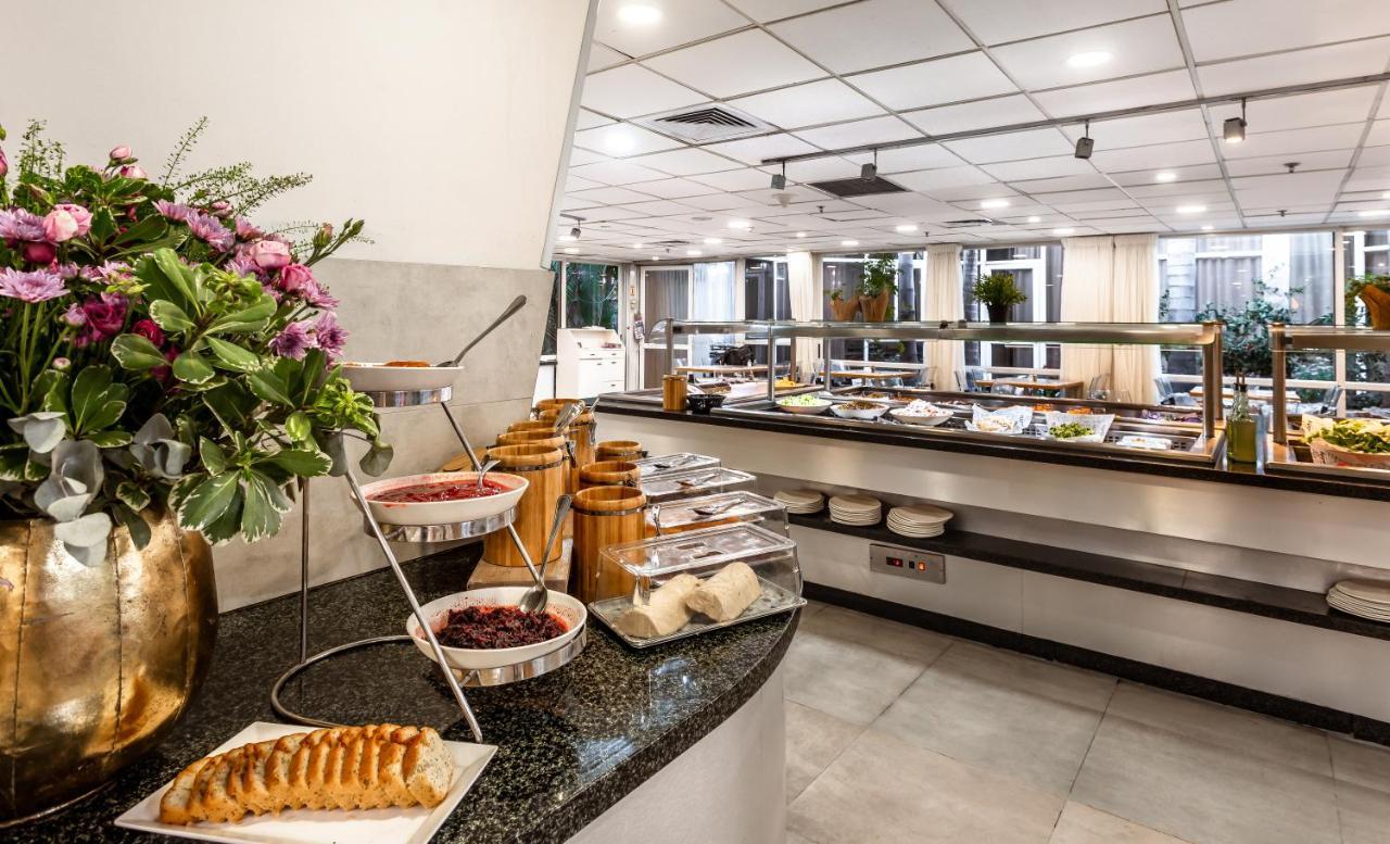 Kfar Maccabiah Business & Sport Hotel Ramat Gan Exteriör bild